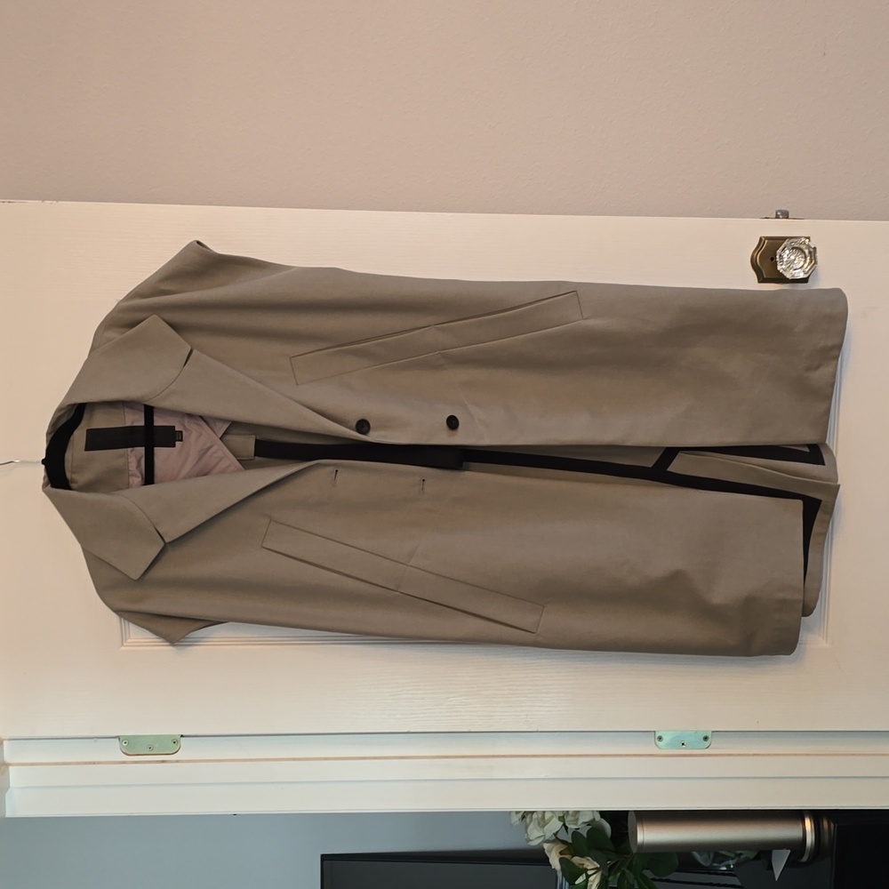 Nike Womens Trench Coat Sleeveless